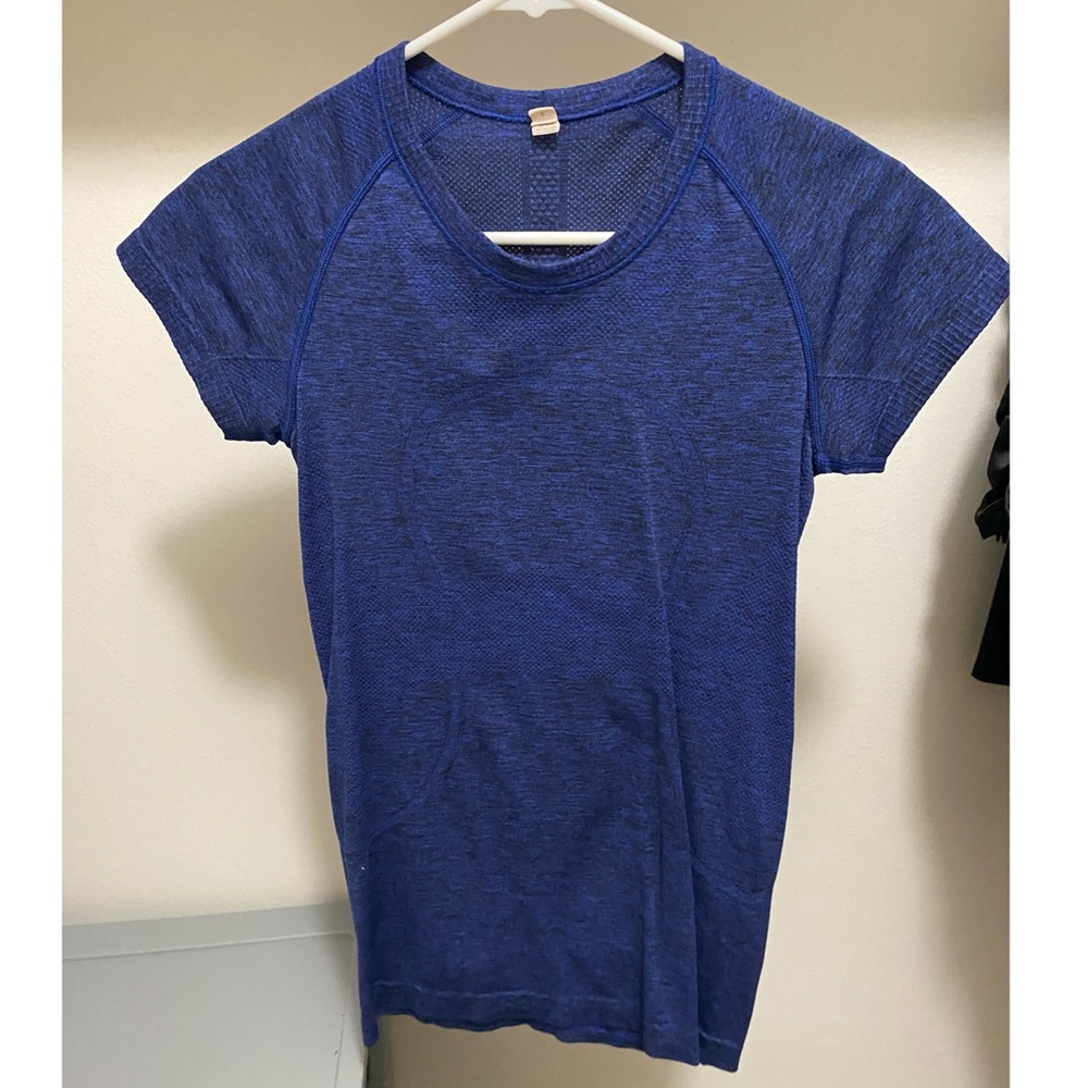 Lululemon swiftly tech short sleeve top